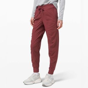 Lululemon Dance Studio Joggers LIKE NEW